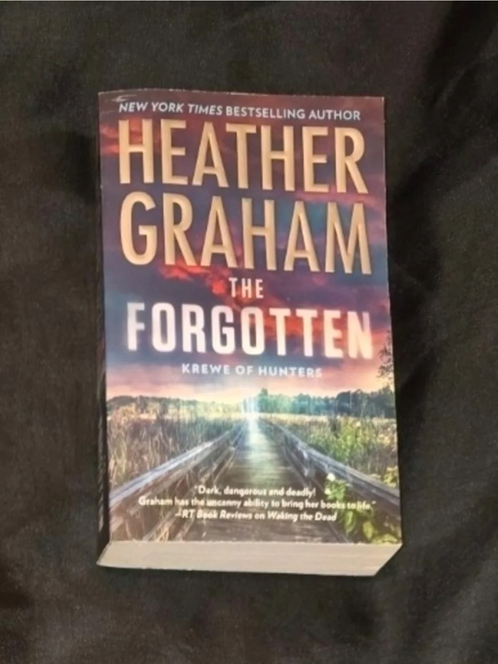 (4 For $20) The Forgotten By Heather Graham Paperback